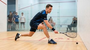 The Complete Guide to Squash Lunging: Protecting Your Knees Whilst Reaching Every Ball